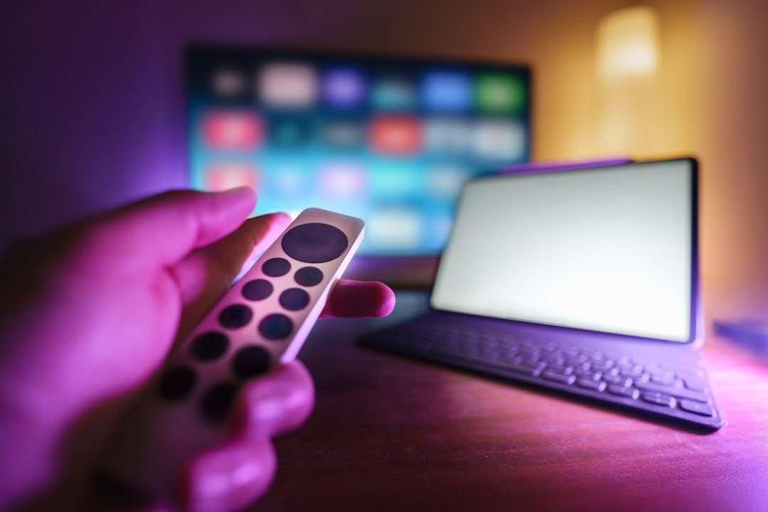 tv moderator switching channels